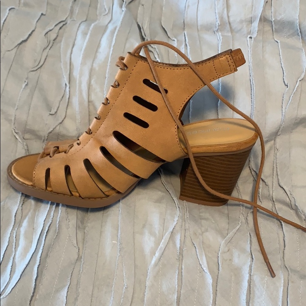 Maurice’s summer heels